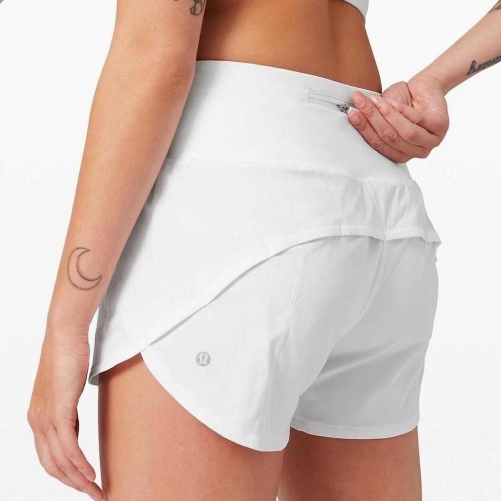 Lululemon Speed Up Short in white